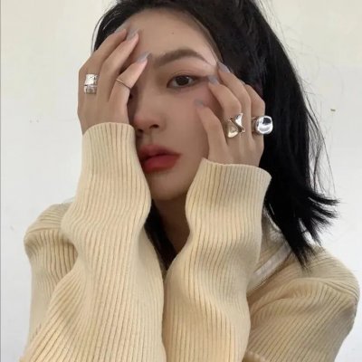 福尔摩斯小姐海报